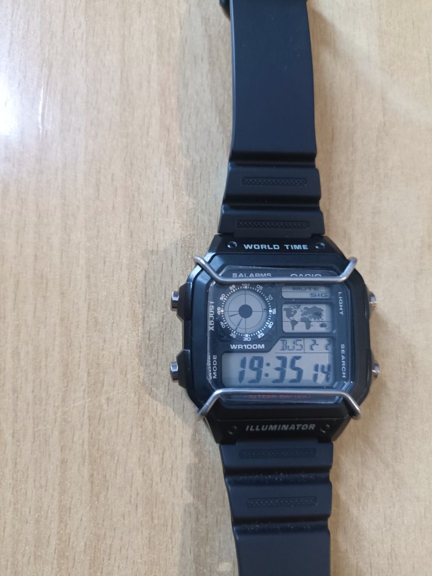 Часы Casio illuminator всемирное время