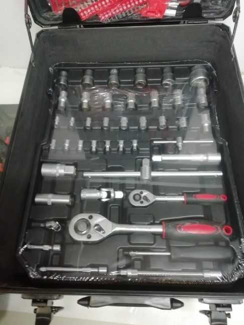 Надійний хромванадій універсал проф.набір інструментів 408, Швейцарія