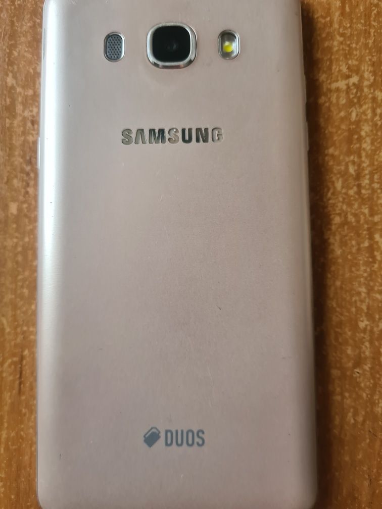 Смартфон Samsung galaxy J5(2016)