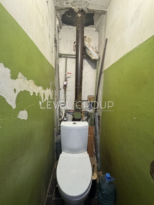 Продаж 1 кімнатної квартири, 46м2, вул. Гната Юри, Святошинський р-н