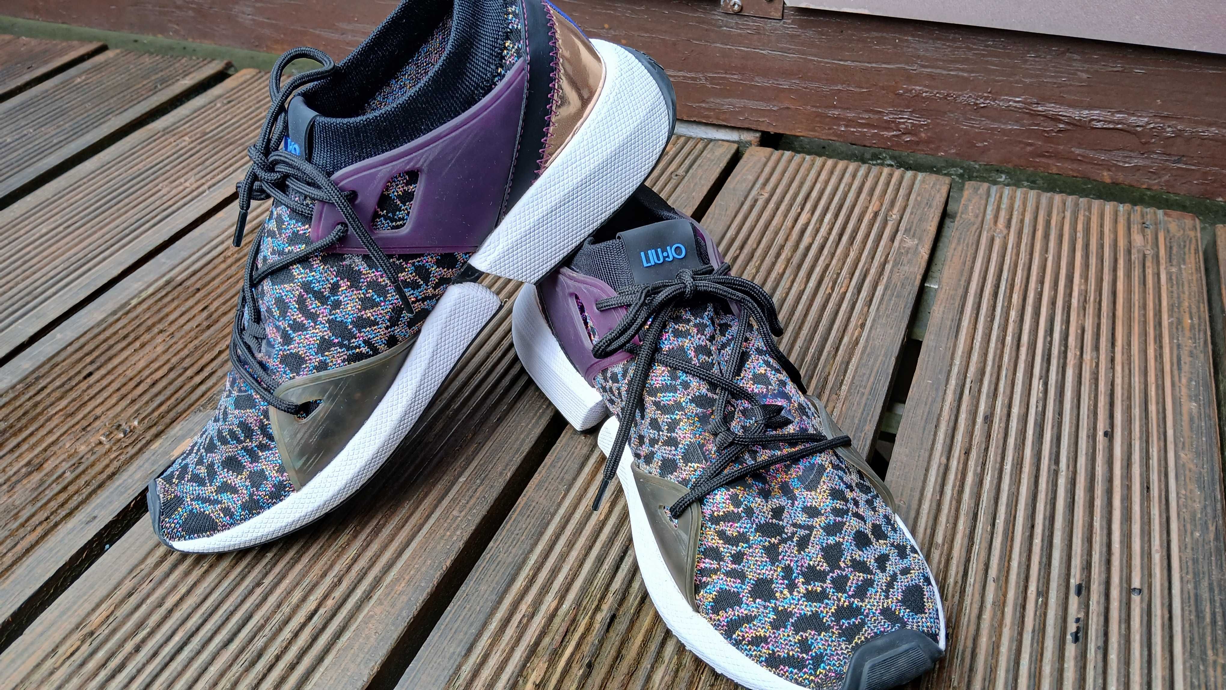 Buty damskie używane firmy Jiu-Jo sneakersy adidasy stan dobry nr 40