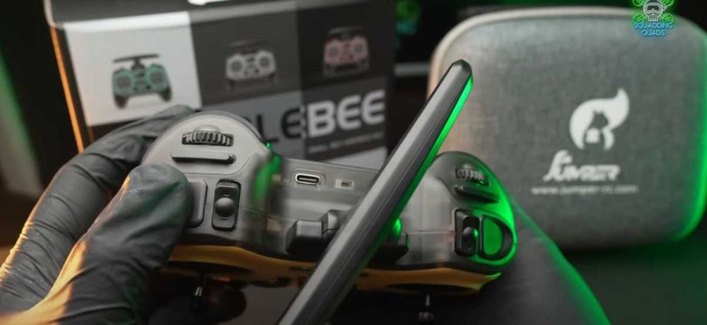 Пульт Jumper Bumblebee HALL ELRS 2.4 GHz
