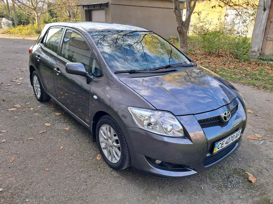 Toyta 2008г 1.6 бензин.