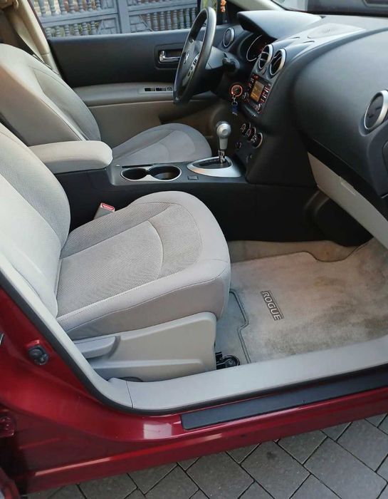 Nissan Qashqai-Rouge 2.5 Benzyna 2012r.