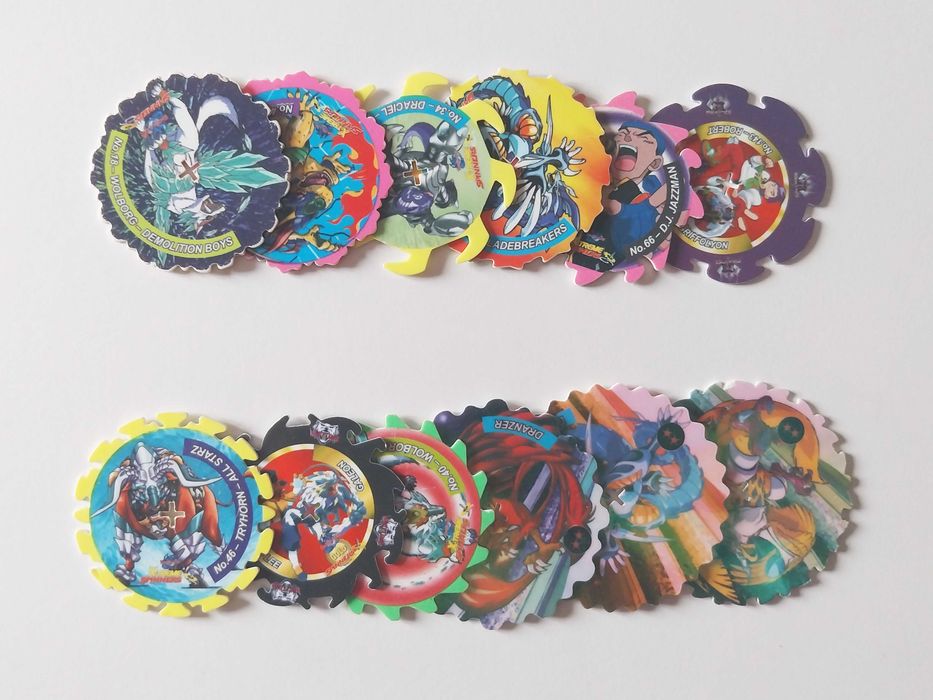 12 tazos X-TREME-SPINNERS | Beyblade lote ou venda avulso