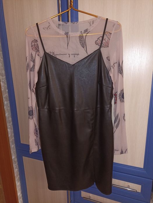 Новий сарафан шкіра в наявності