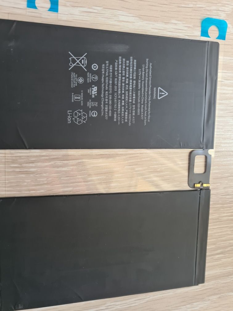 Акумулятор для IPad pro 12.9