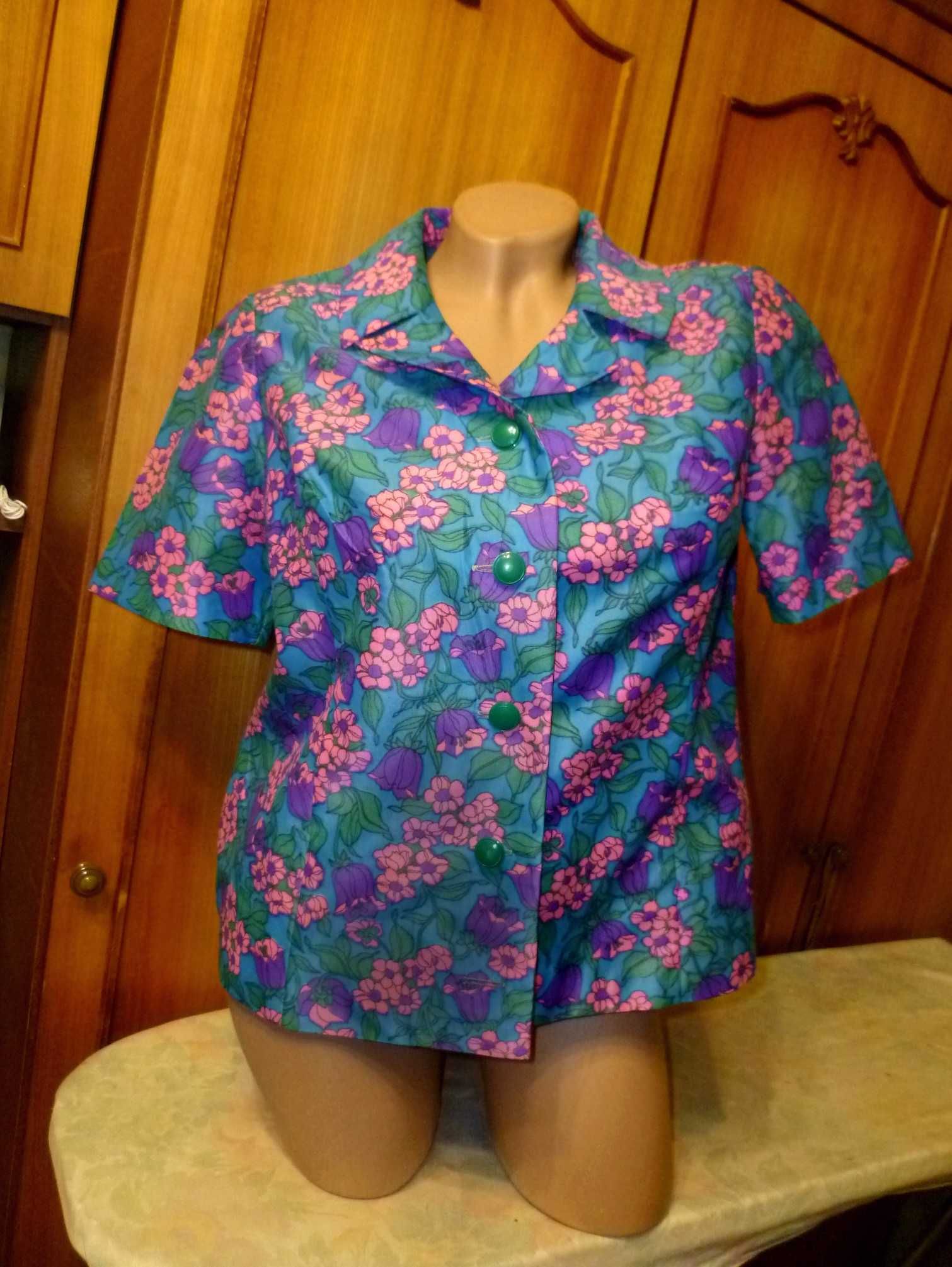 Нейлоновая блузка в цветах,винтаж в идеале