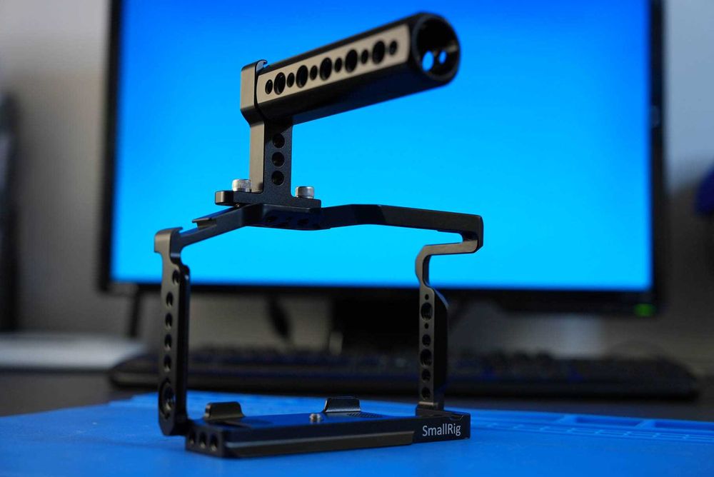 Клітка SmallRig для камери Panasonic Lumix G9 з ручкой.
