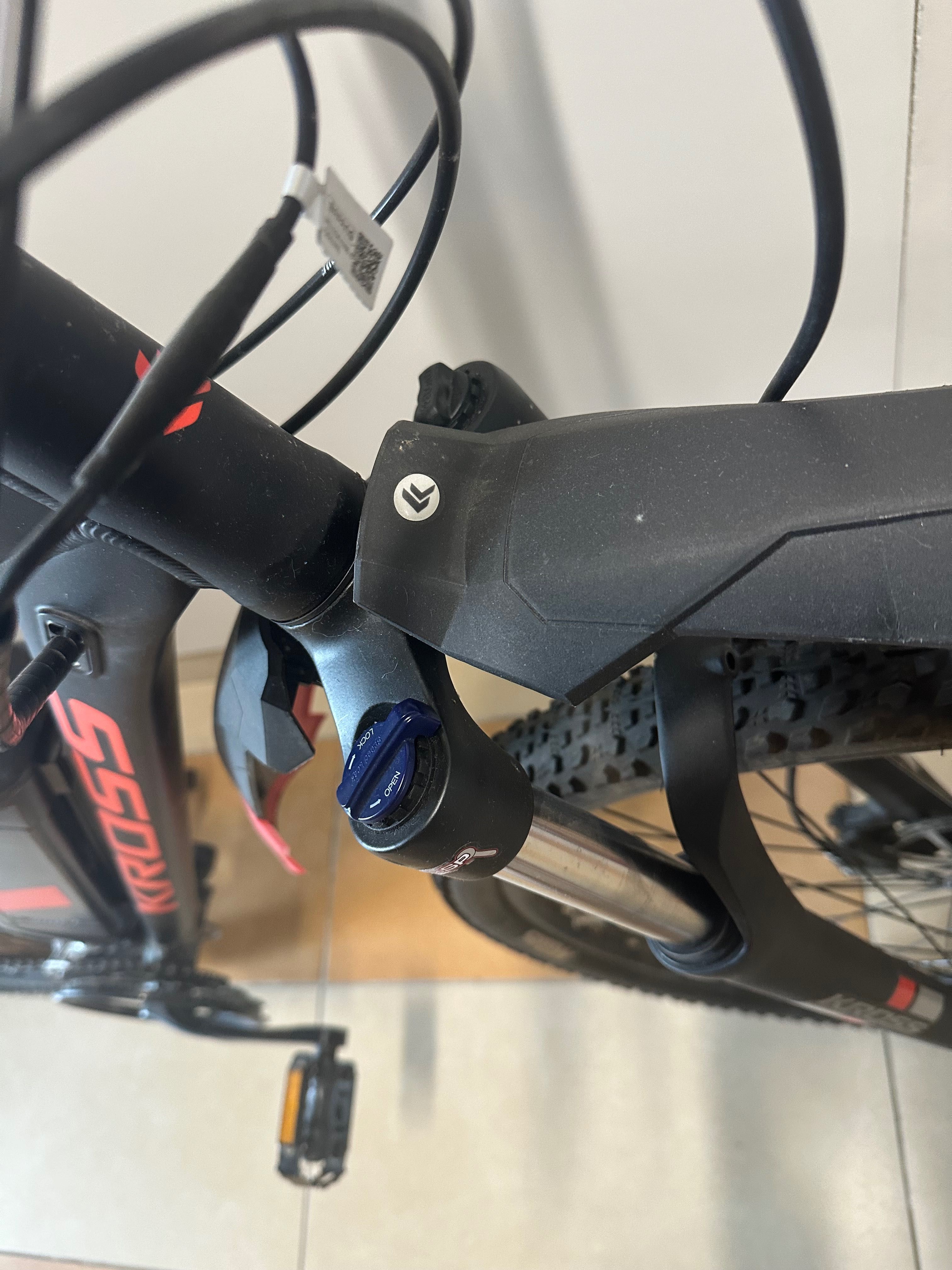 Rower Kross Hexagon Boost 1.0