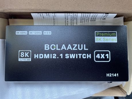 HDMI 2.1 Switch Splitter