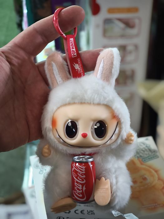 Лабубу кока кола labubu coca cola брелок лабубу