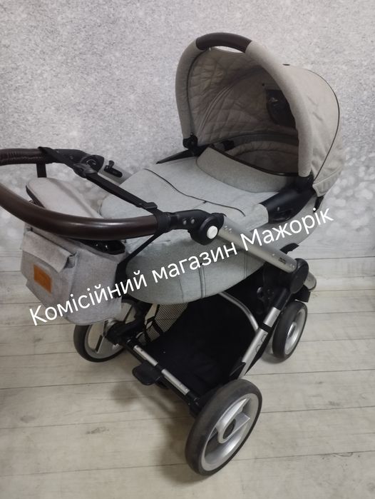 Коляска 2 в 1, гарна люлічка