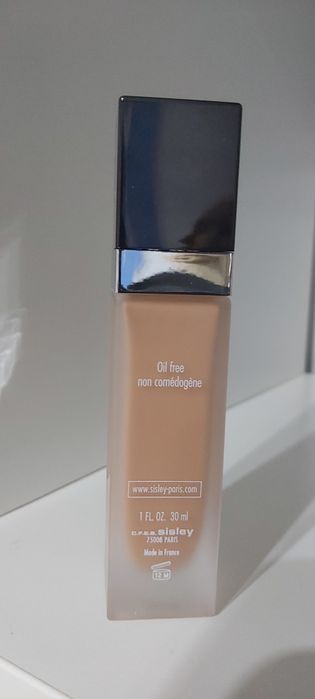 Sisley podkład upiększający natural