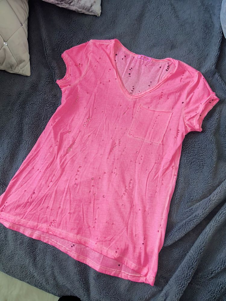 T shirt bluzka neonowa z dziurkami