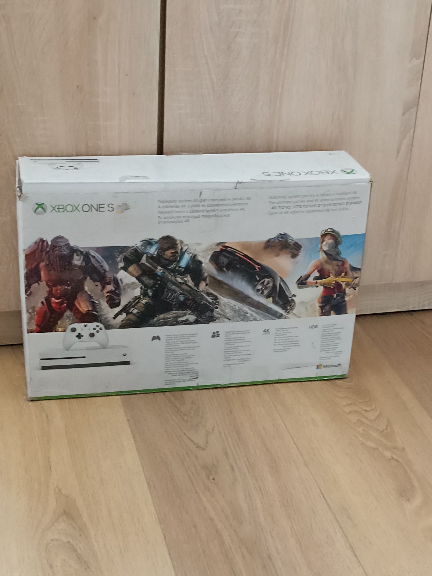 Xbox One S 1TB + kinect