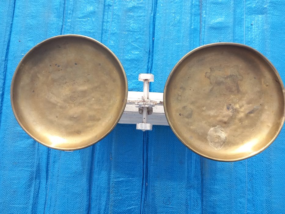 Stara oryginalna 5 kg carska waga