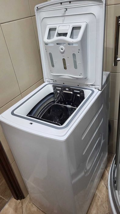 Pralka AMICA TWA1T610DLS ładowana od góry w idealnym stanie