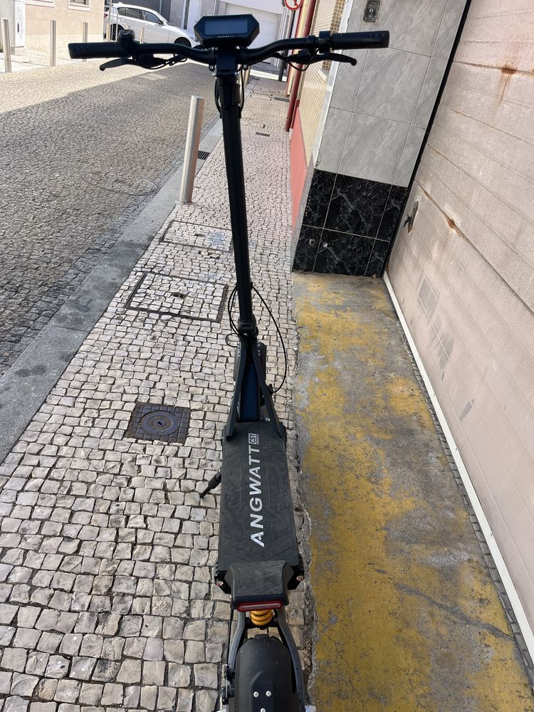 Trotinete Angwatt CS1