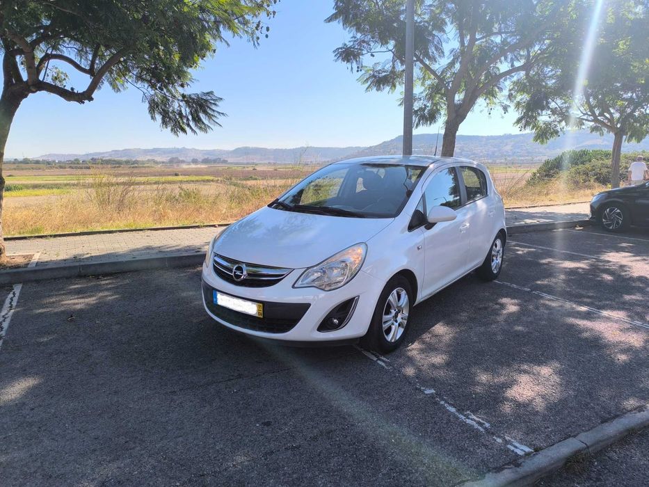 Opel Corsa 1.2 Gasolina  2011  Nacional Ar Condicionado