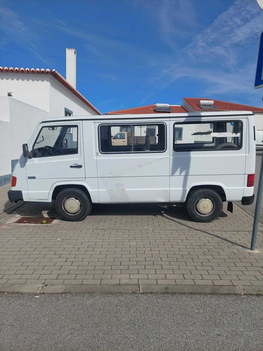 Mercedes MB 100 9 Lugares