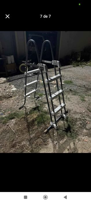 Escadas para piscina