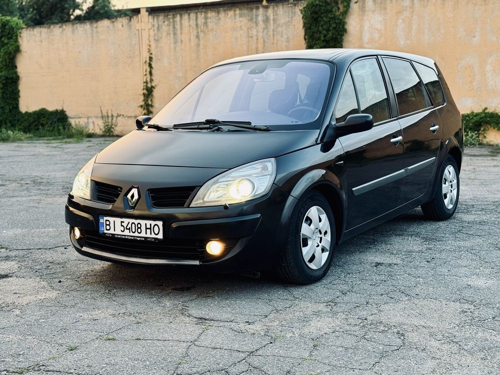 Продаю Рено Гранд Сценік 2