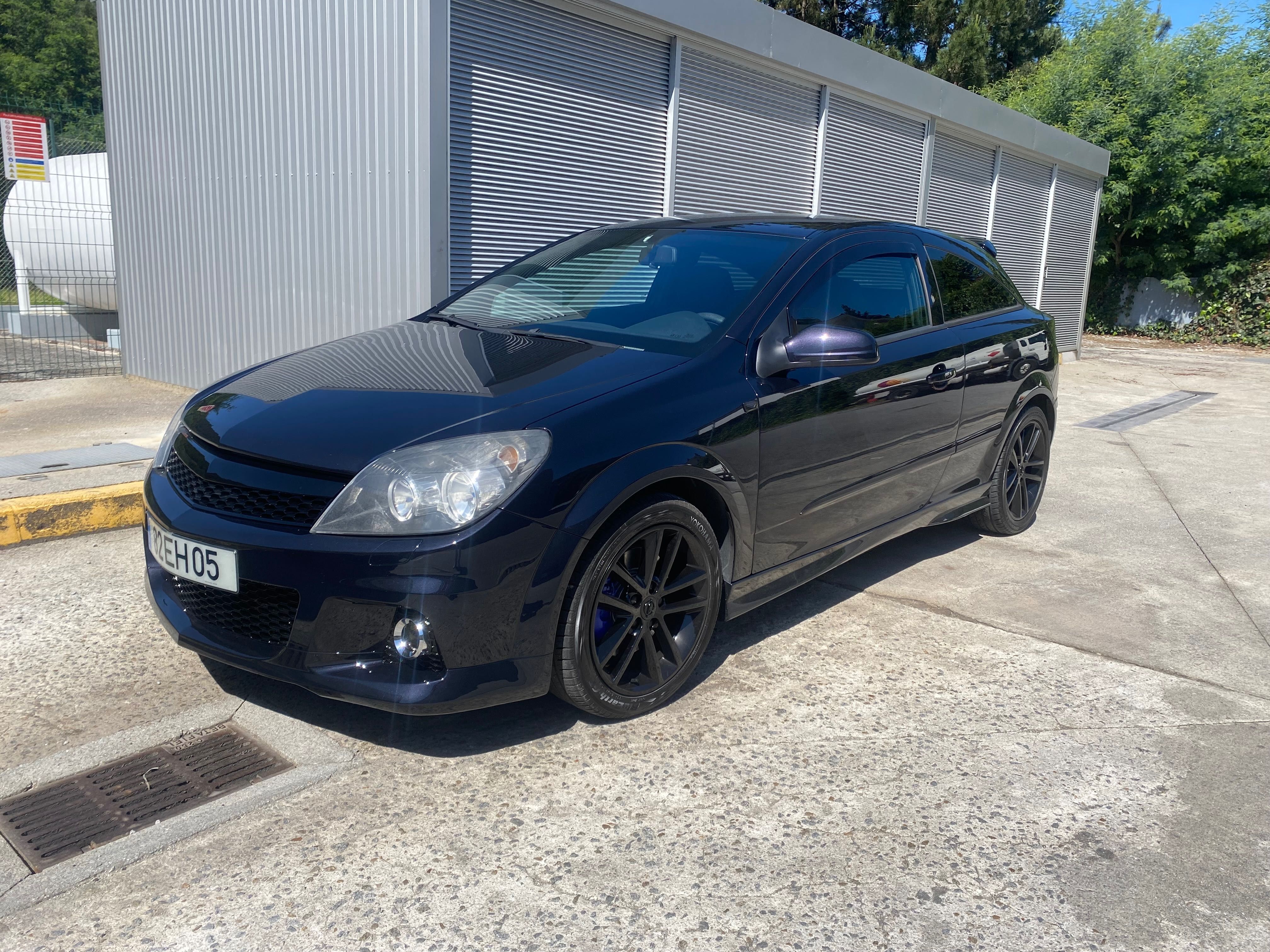 Opel Astra GTC 1.7CDTi