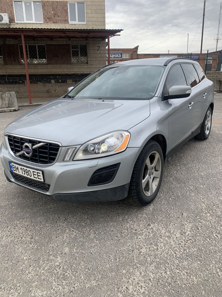 Volvo      xc60.    2.4 дизель     215л.с.