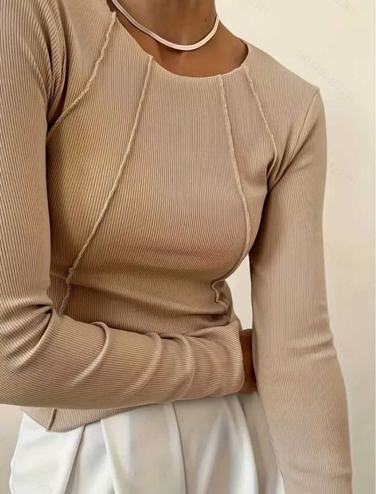 Бежевий лонгслів