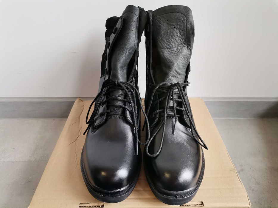 Trzewiki letnie PILOTA -921/MON - roz. 26