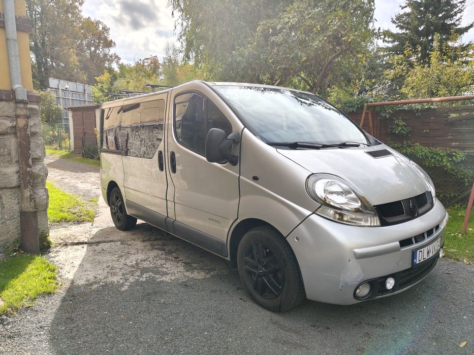Renault Trafic II 1.9 2003 8 osób