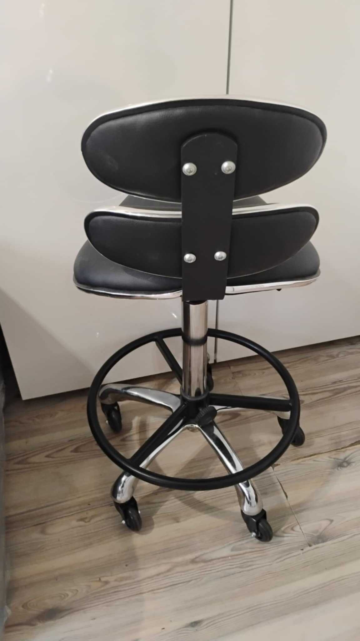 Sprzedam Taboret kosmetyczny AM-880 roll speed