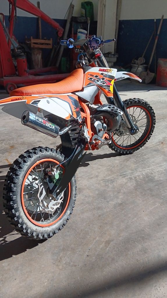 Pit bike replica ktm 2 tempos