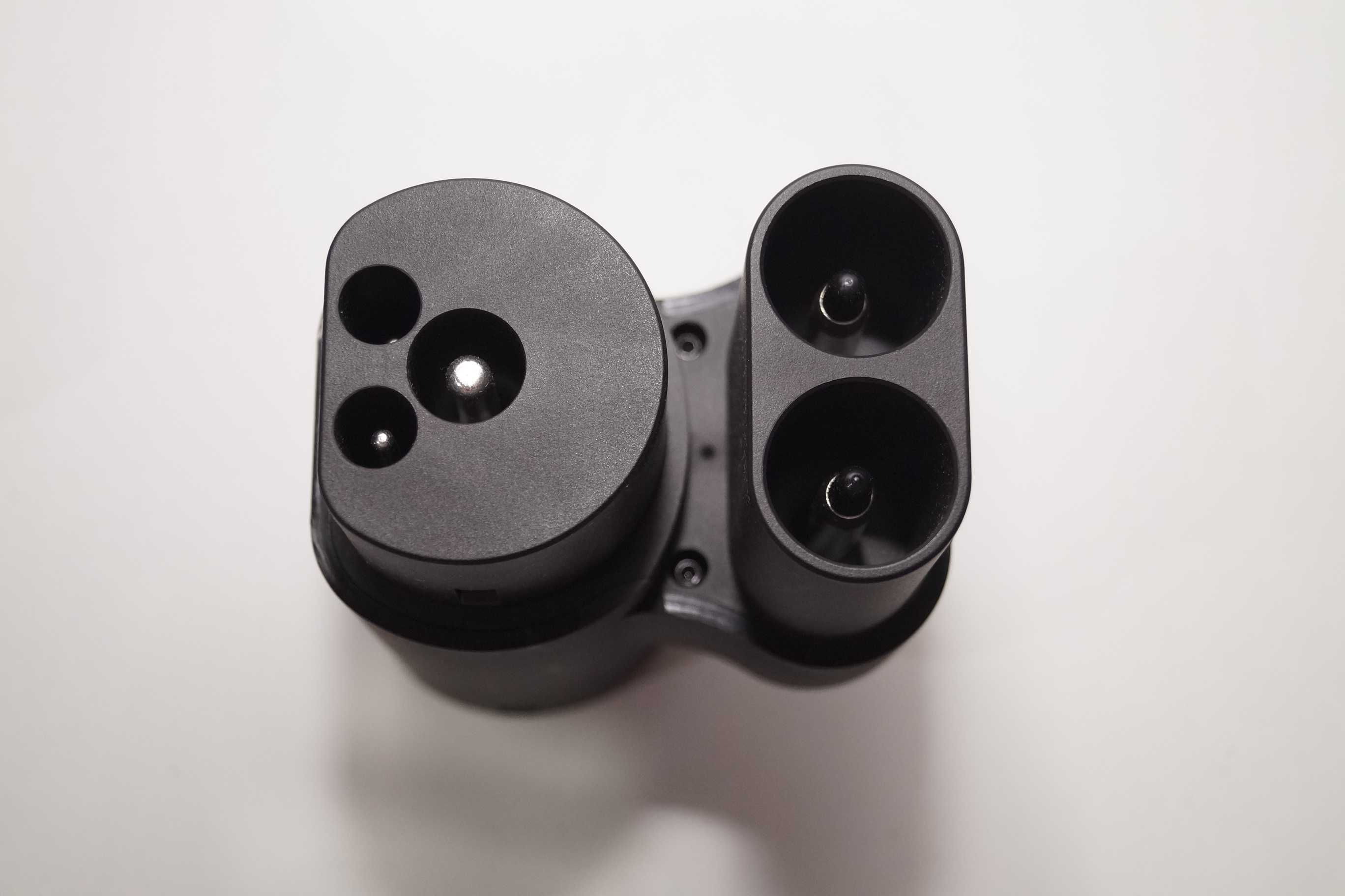 1469 Aiskooc Adapter CCS2 Do Typu 2 Dla Europy Tesla Model S/X