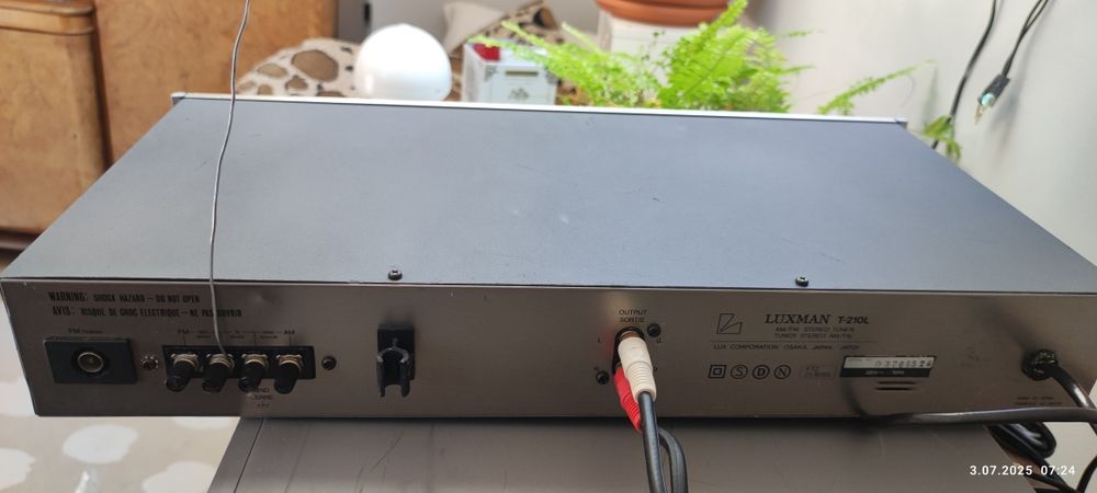 Luxman T210 . Prosty