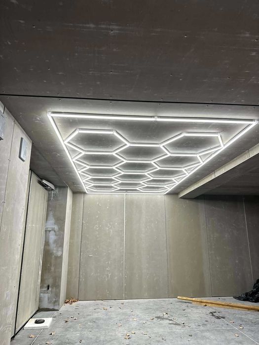 Lampy Hexagon LED 490x244cm Plaster Miodu Do Domu Garażu Hali Barbera