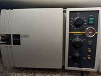 Esteticista Autoclave vapor Tuttenauer 2540 MK, 23 L/ Esterelizador