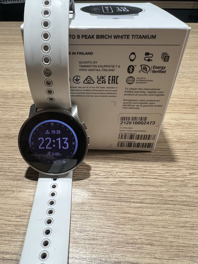 SUUNTO 9 PEAK birch white titanium