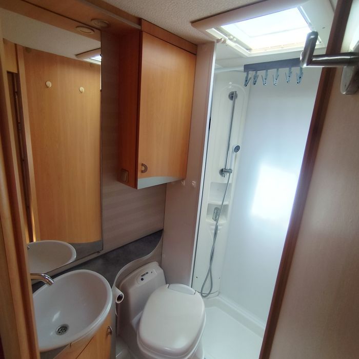 Vendo Autocaravana Pilote 4 lugares 6 dormidas