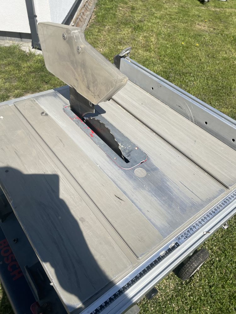 Piła stołowa GTS 10 ze stołem