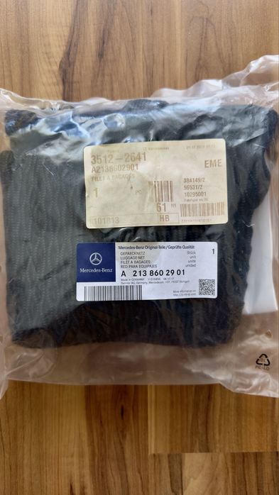 Oryginalna siatka bagażnika Mercedes-Benz