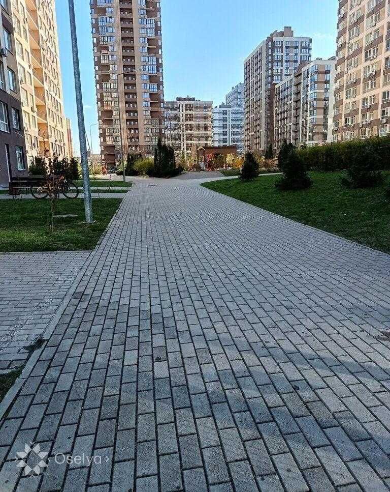 Продам квартиру ЖК Варшавський мікрорайон Київ