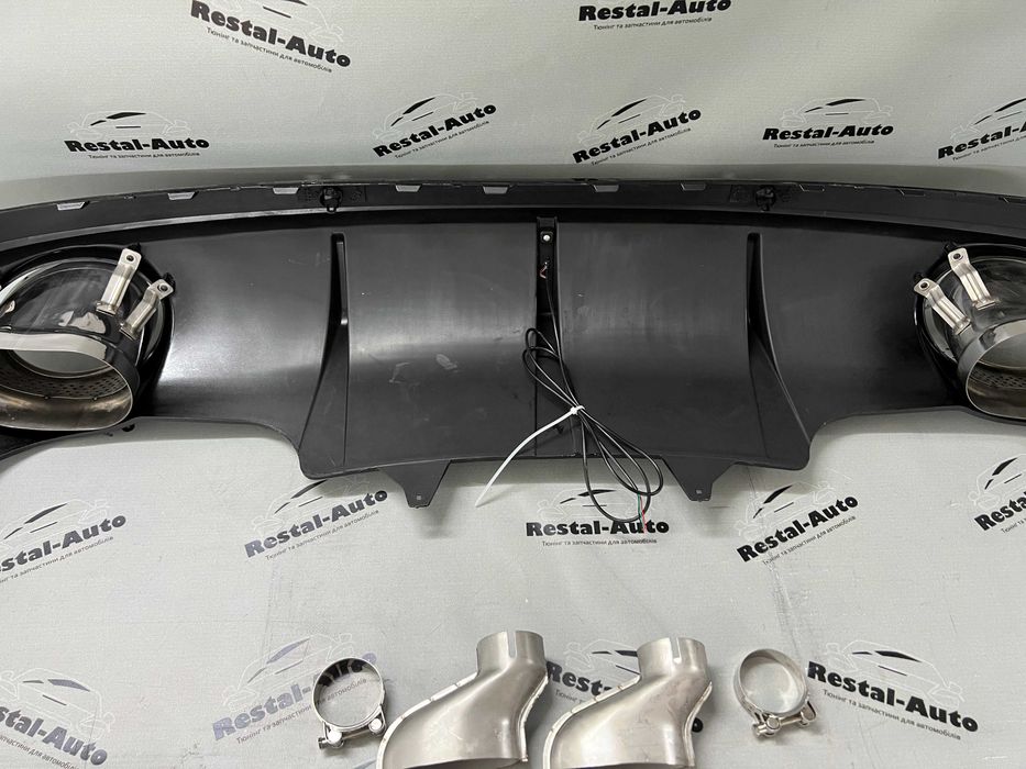 Дифузор (бампера) Full Black(в стилі RSQ5+стоп) Audi Q5 8R 12-16 року