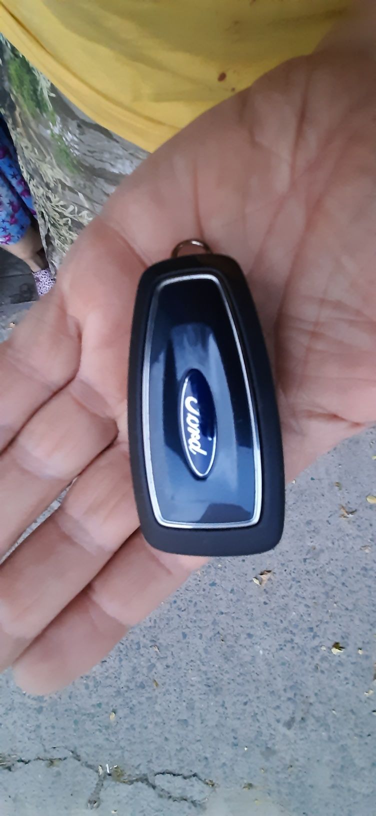 Замок зажигания,с ключом ford.