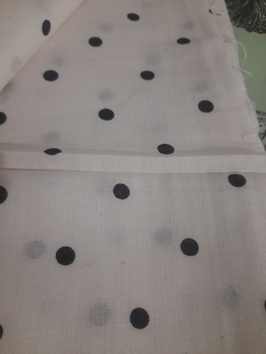 Відрізок  тканини , 100% бавовна.