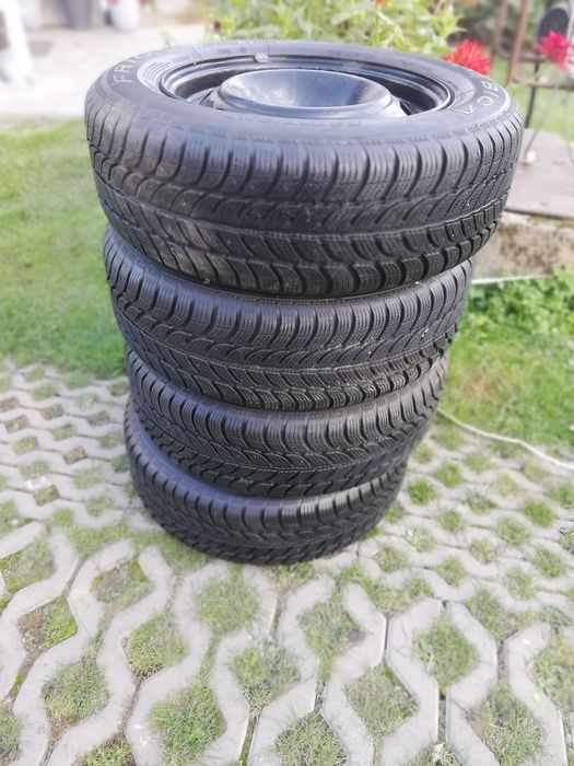 Kompletne koła z oponami zimowymi