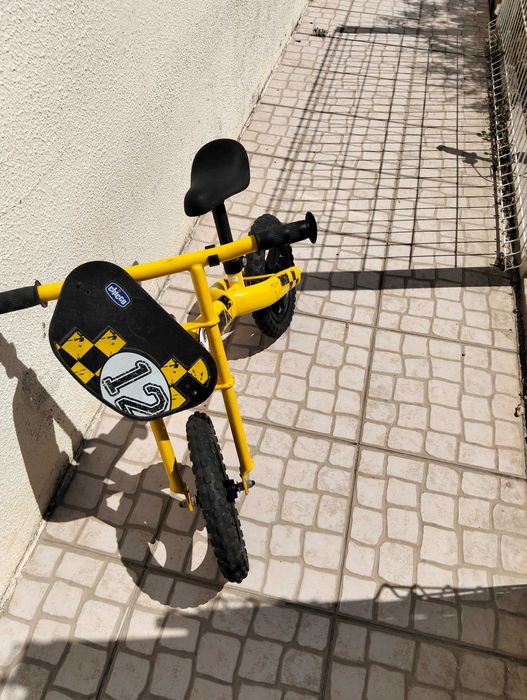 Primeira bicicleta Chicco