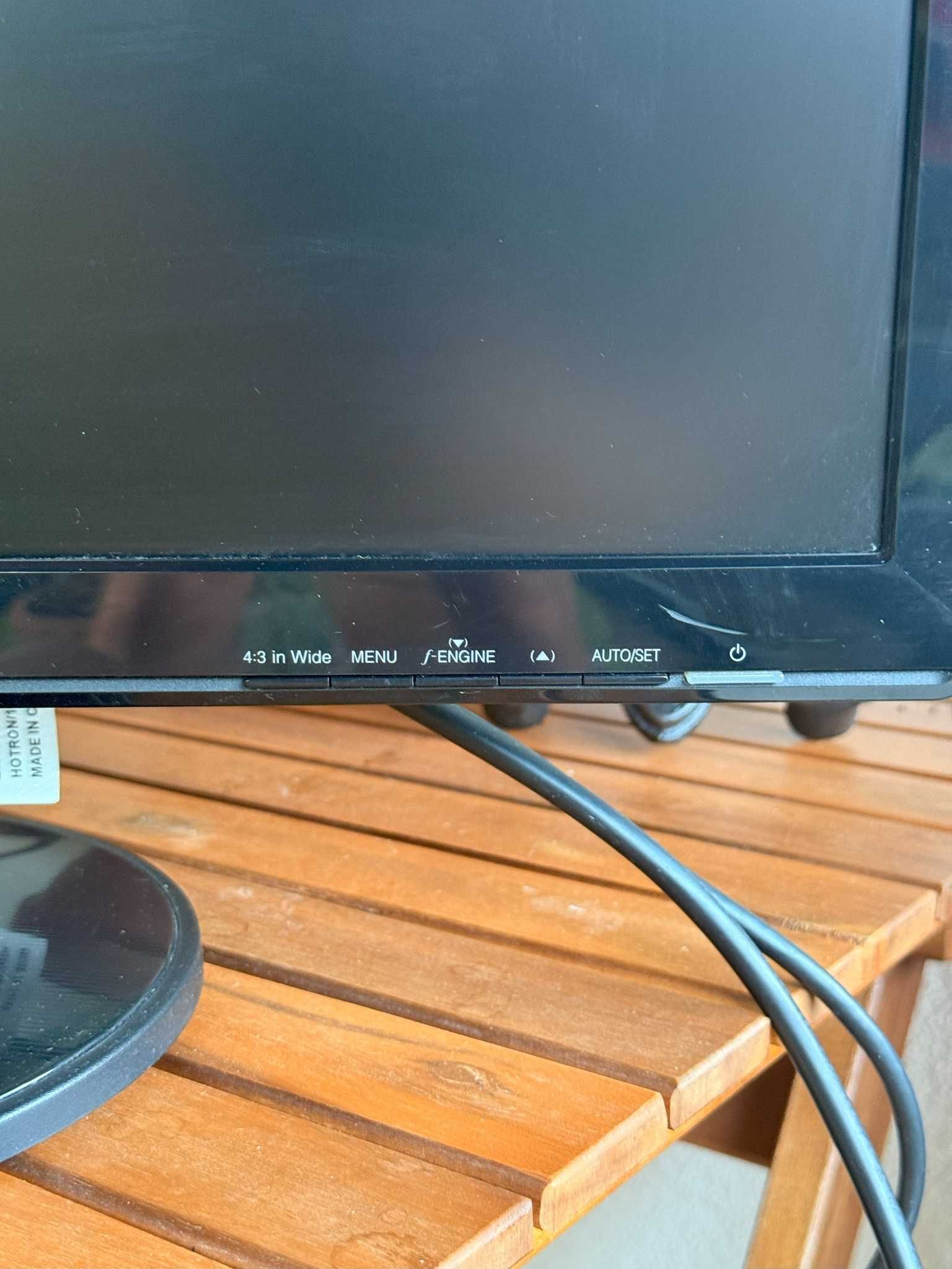 Monitor komputerowy 22" LG FLATRON W2242S