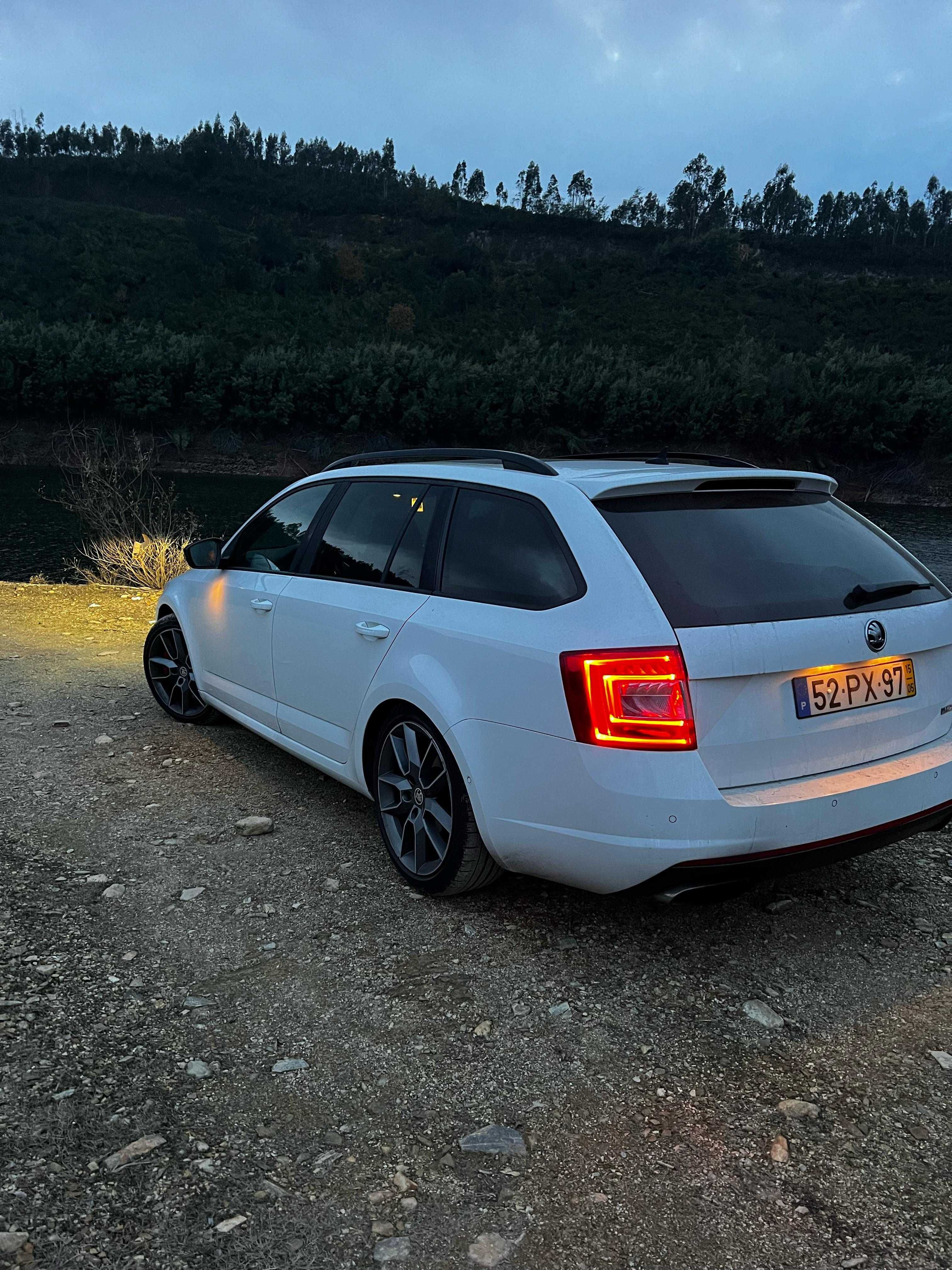 Skoda Octavia Break VRS TDI 2.0 2015 - Aceito Trocas